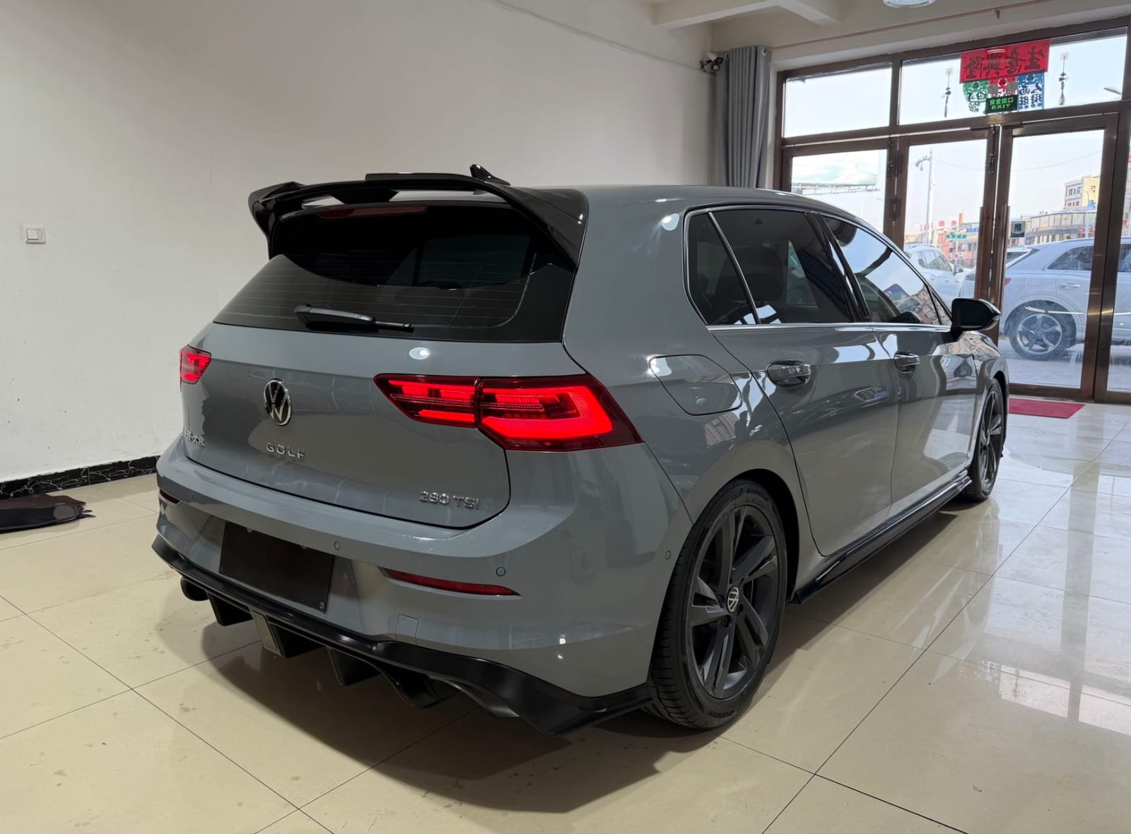 Volkswagen Golf 280TSI DSG R-Line Lite