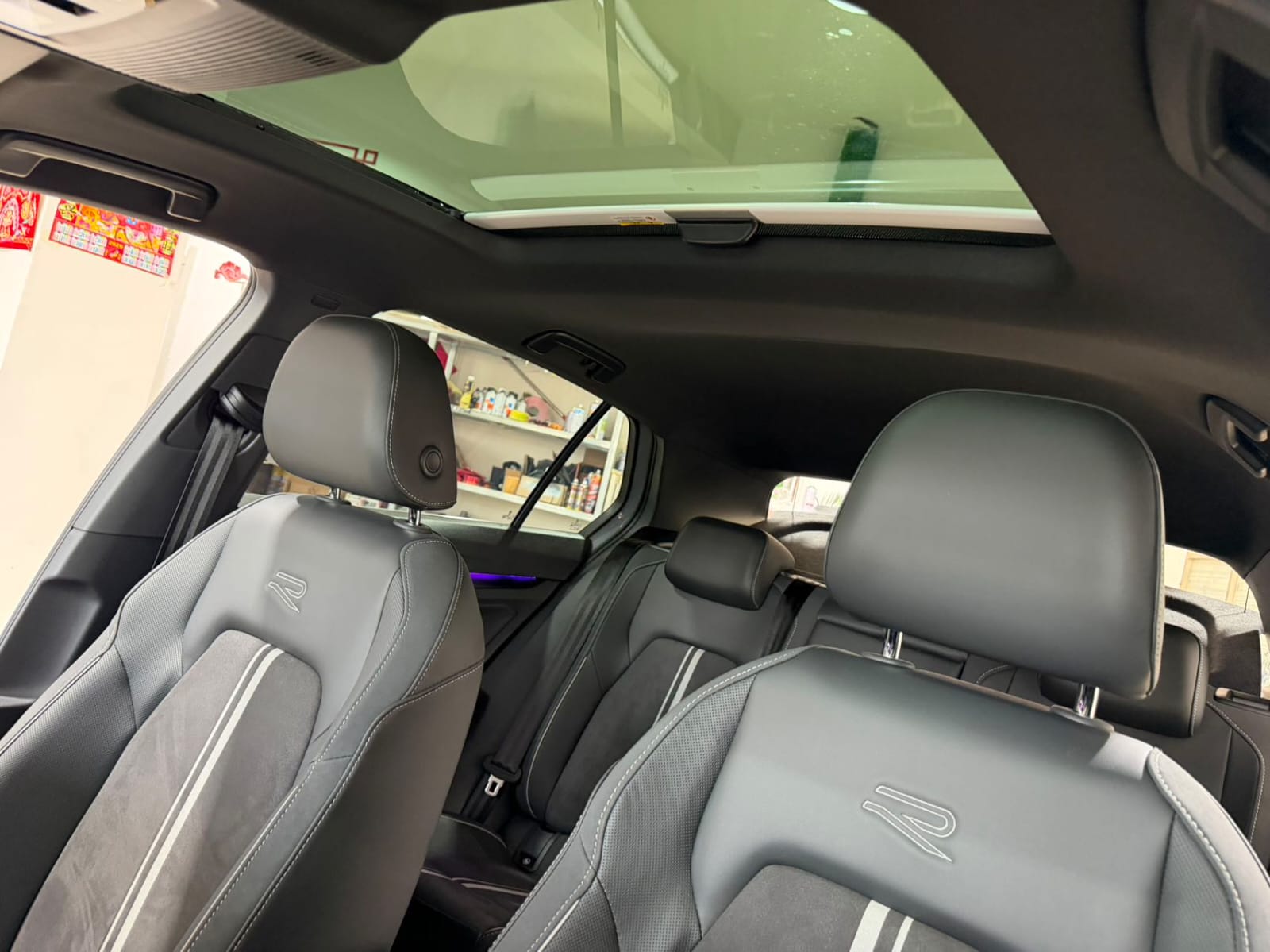 Volkswagen Golf 280TSI DSG R-Line Lite