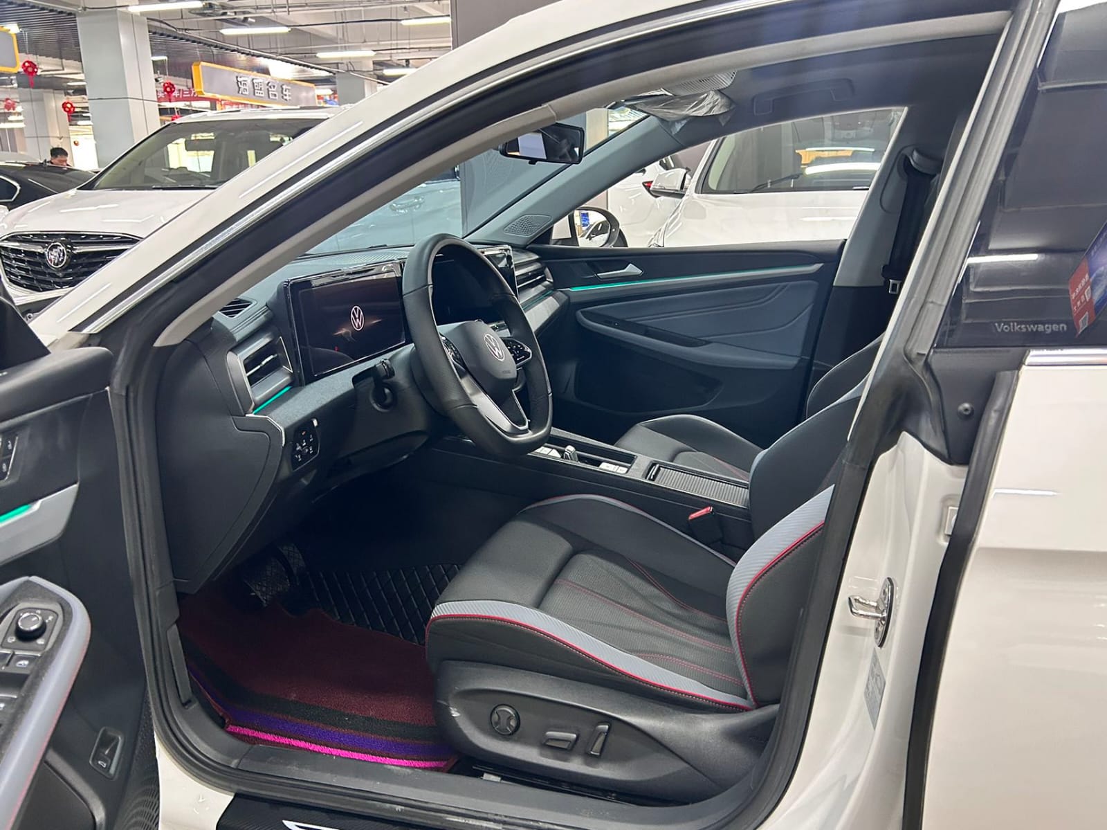 Volkswagen Lamando L 280TSI DSG
