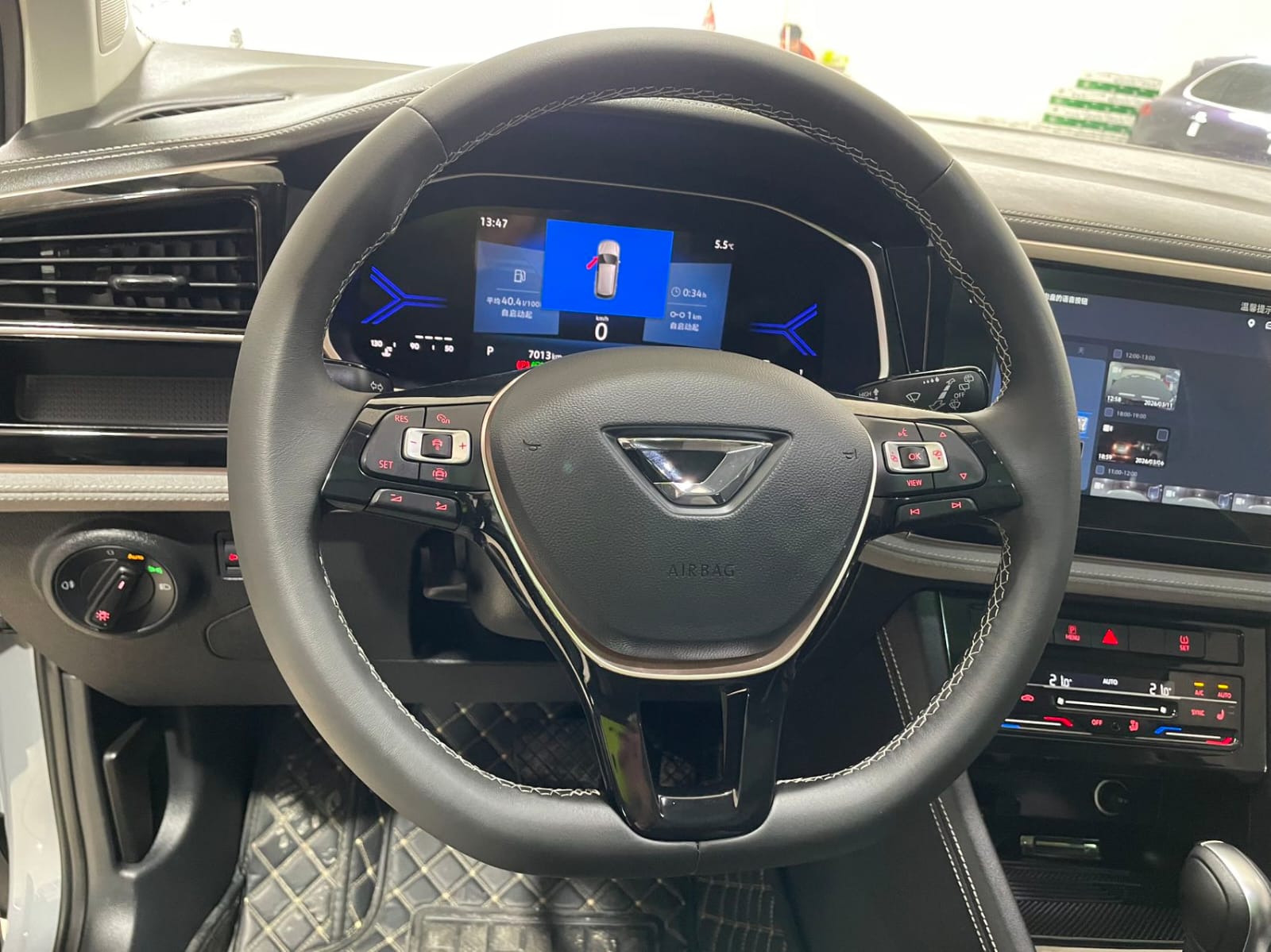 Jetta VS7 280TSI DSG Automatic Honor Limited Edition