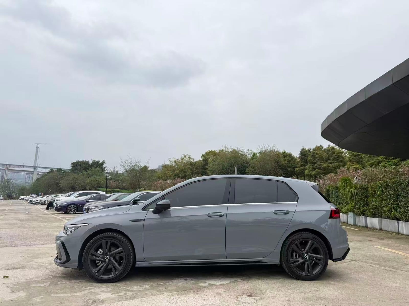 Volkswagen Golf 280TSI DSG R-Line Lite
