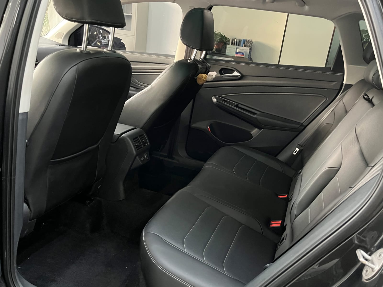 Jetta VS7 Black Front Auto Honor Edition