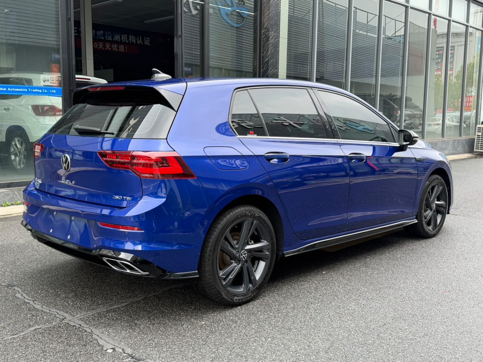 Volkswagen Golf 280TSI DSG R-Line Lite