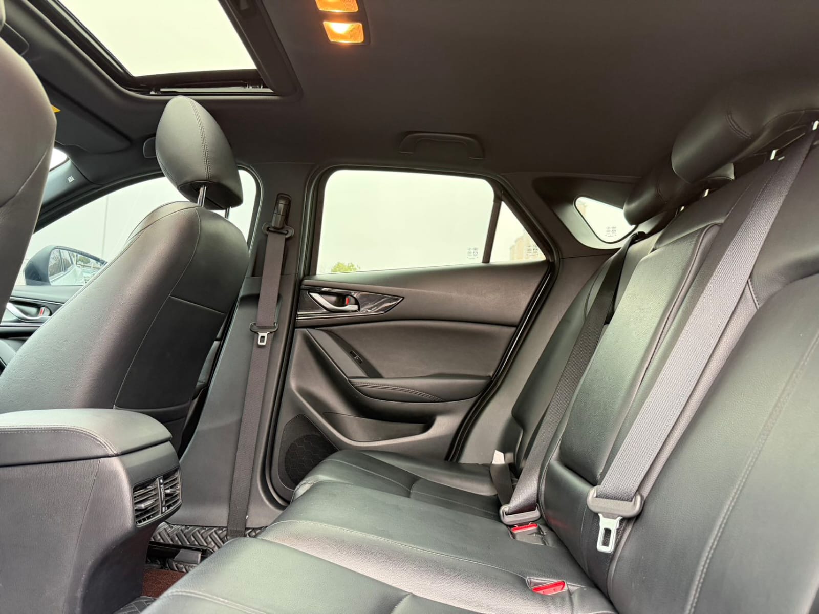 Mazda CX-4 Blue Sky Explorer Edition