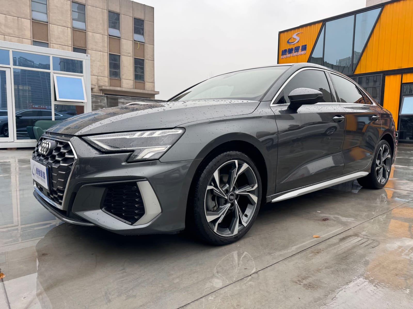 Audi A3L Limousine 35 TFSI Luxury Sport