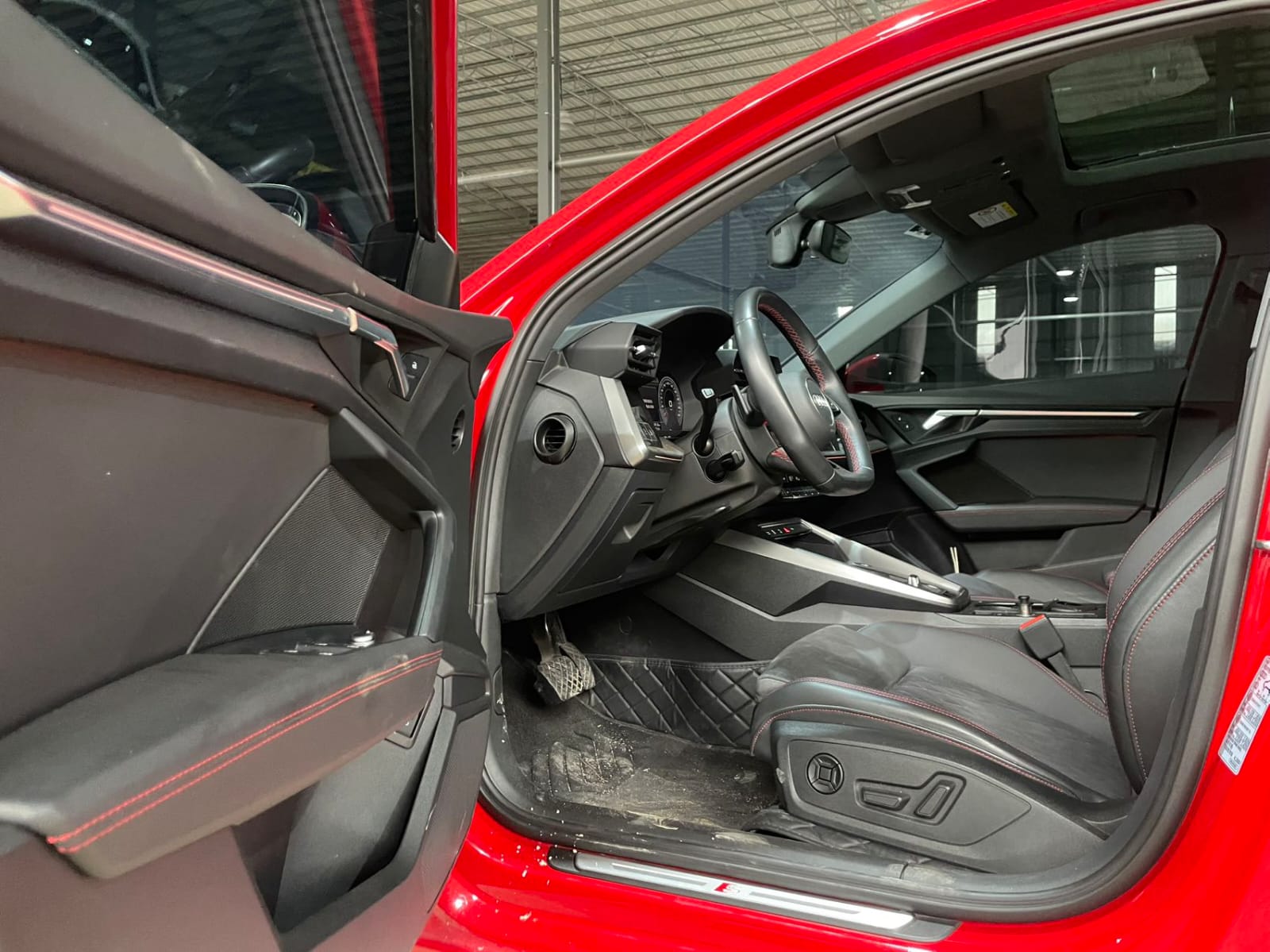 Audi A3L Limousine 35 TFSI Luxury Sport
