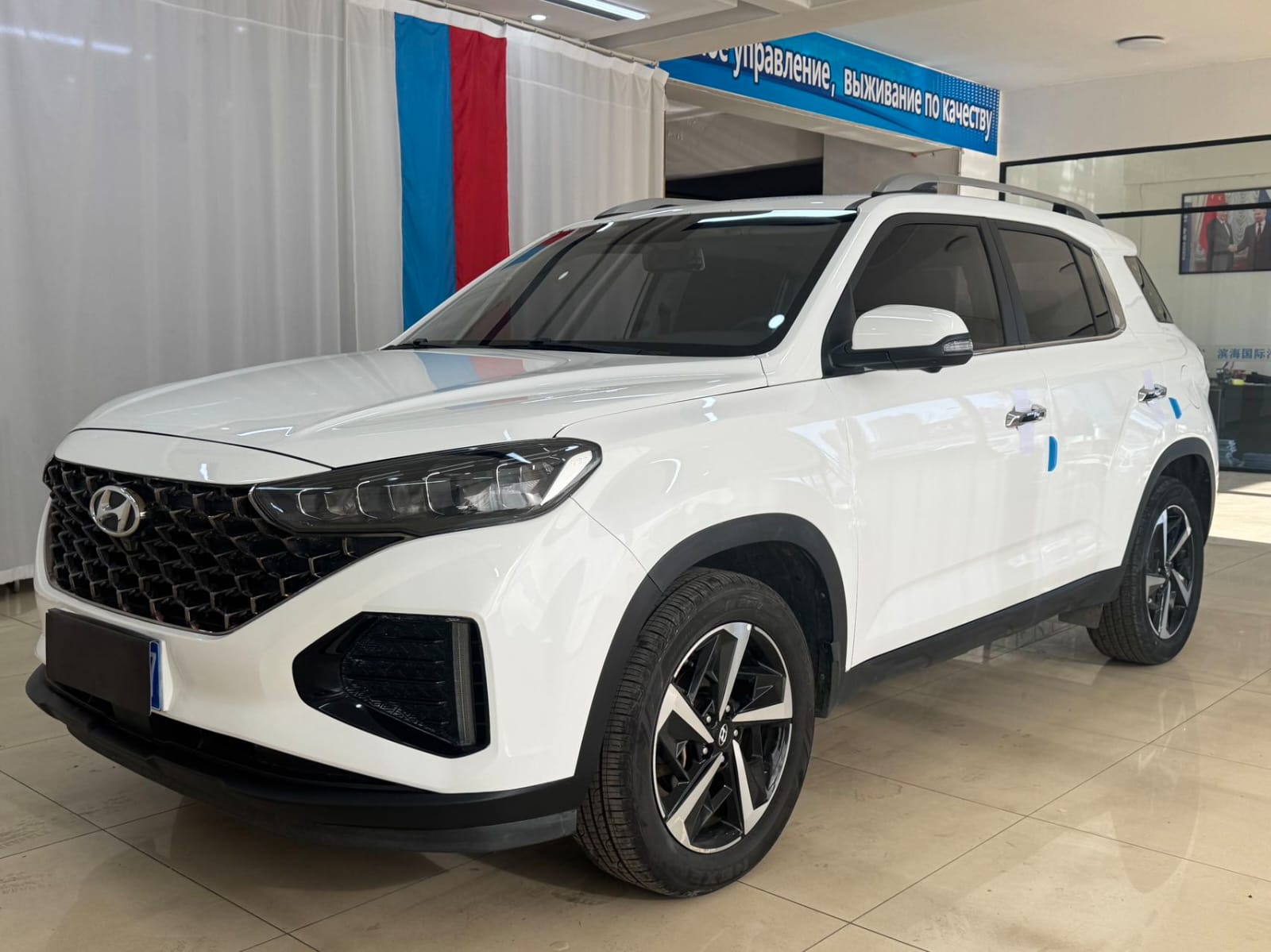 Hyundai ix35 240TGDi DCT GLS ведущая версия