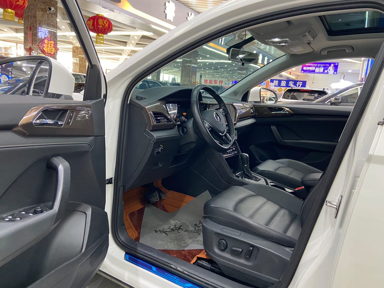 Volkswagen Tayron 280TSI Deluxe PLUS