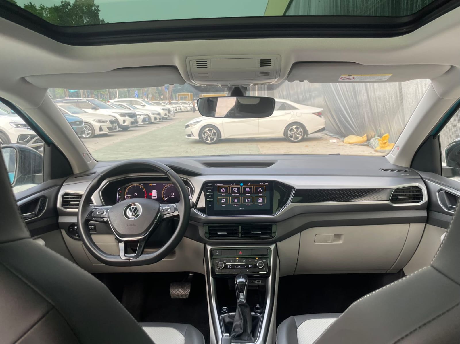 Volkswagen T-Cross 280TSI DSG Deluxe Edition