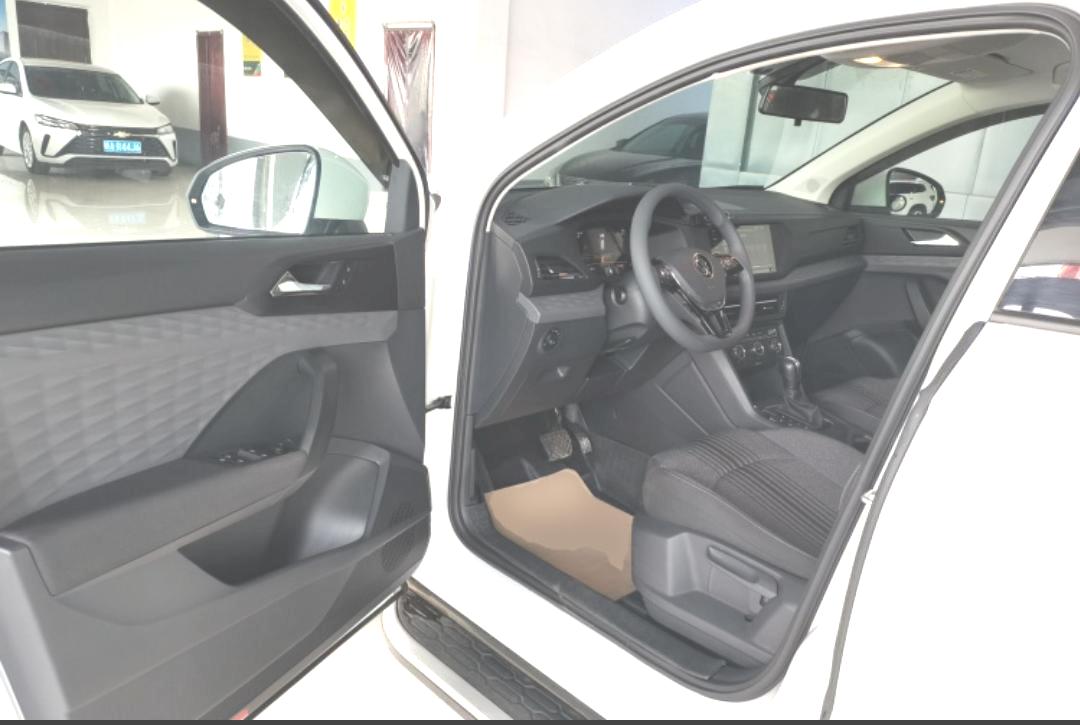 Volkswagen Tharu 280TSI модная версия