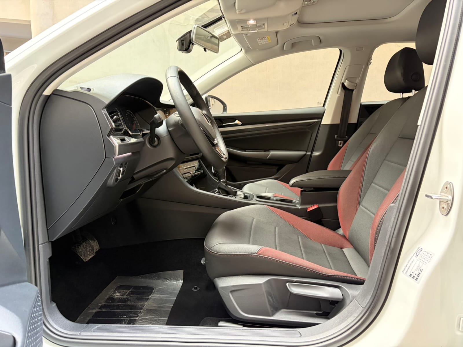 Volkswagen Bora 280TSI Elite Intellectual Edition