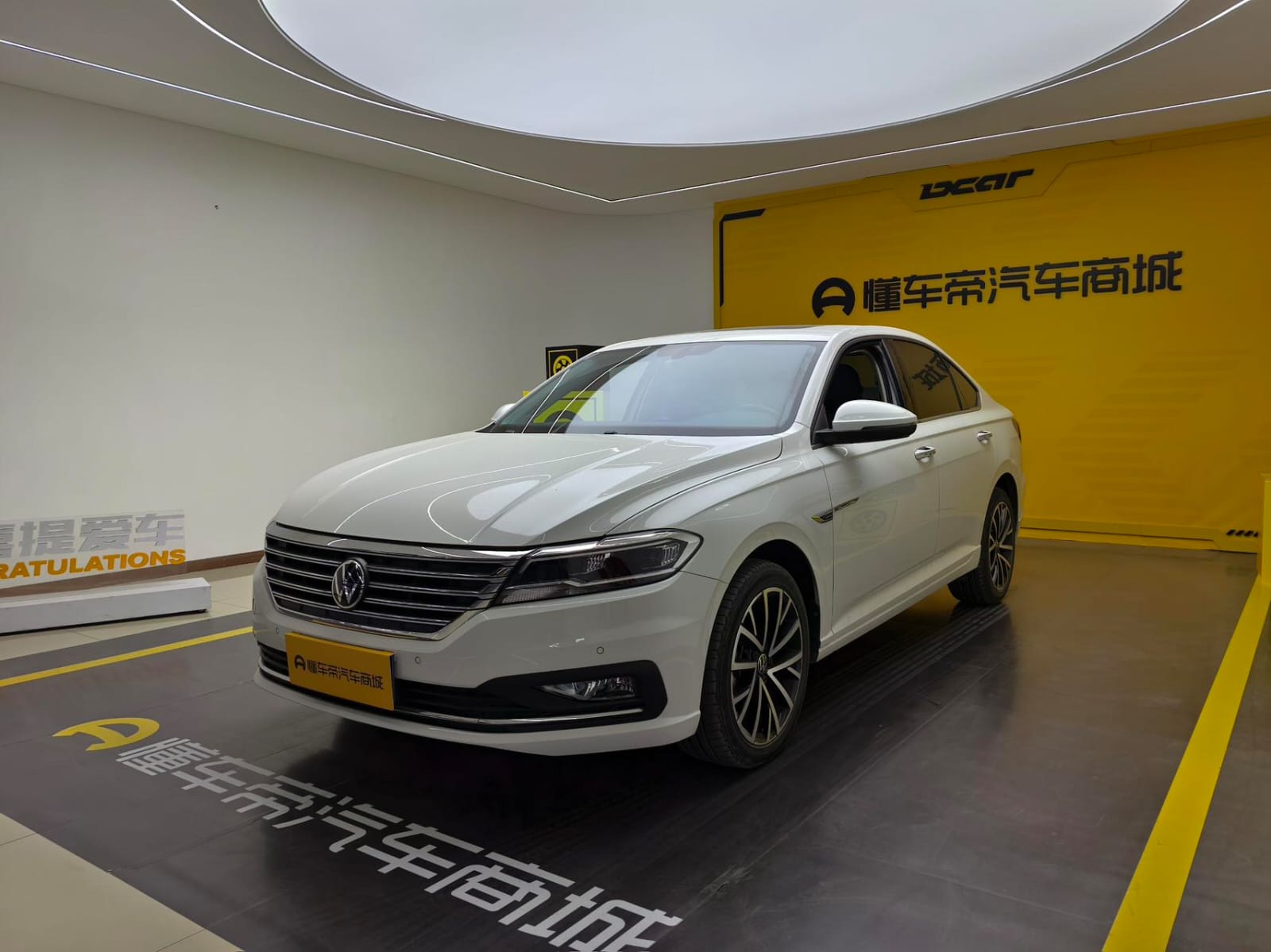 Volkswagen Lavida 280TSI DSG Deluxe Edition