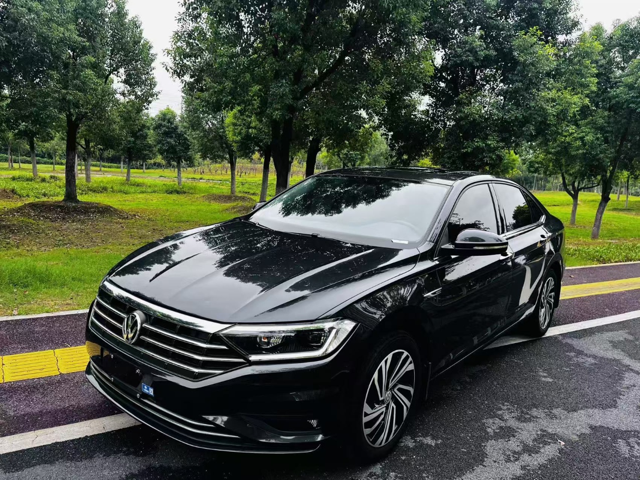 Volkswagen Sagitar 280TSI Beyond Edition