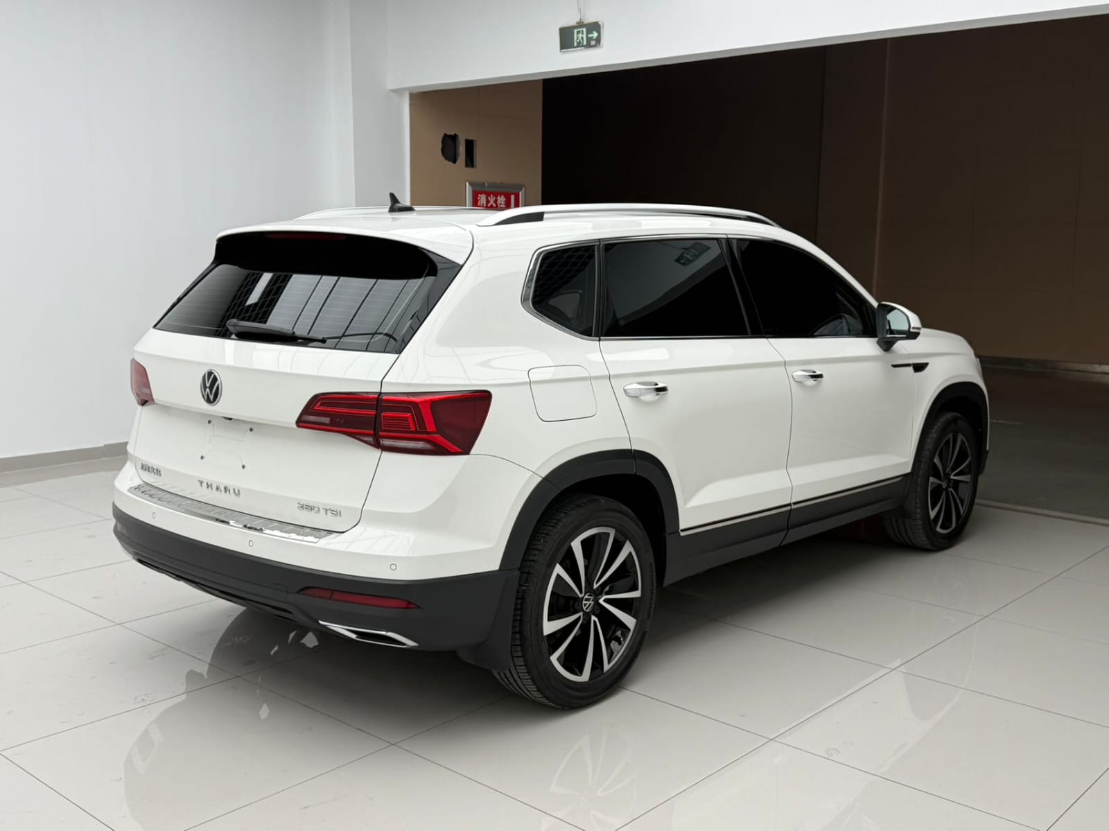 Volkswagen Tharu 280TSI Deluxe Edition PLUS