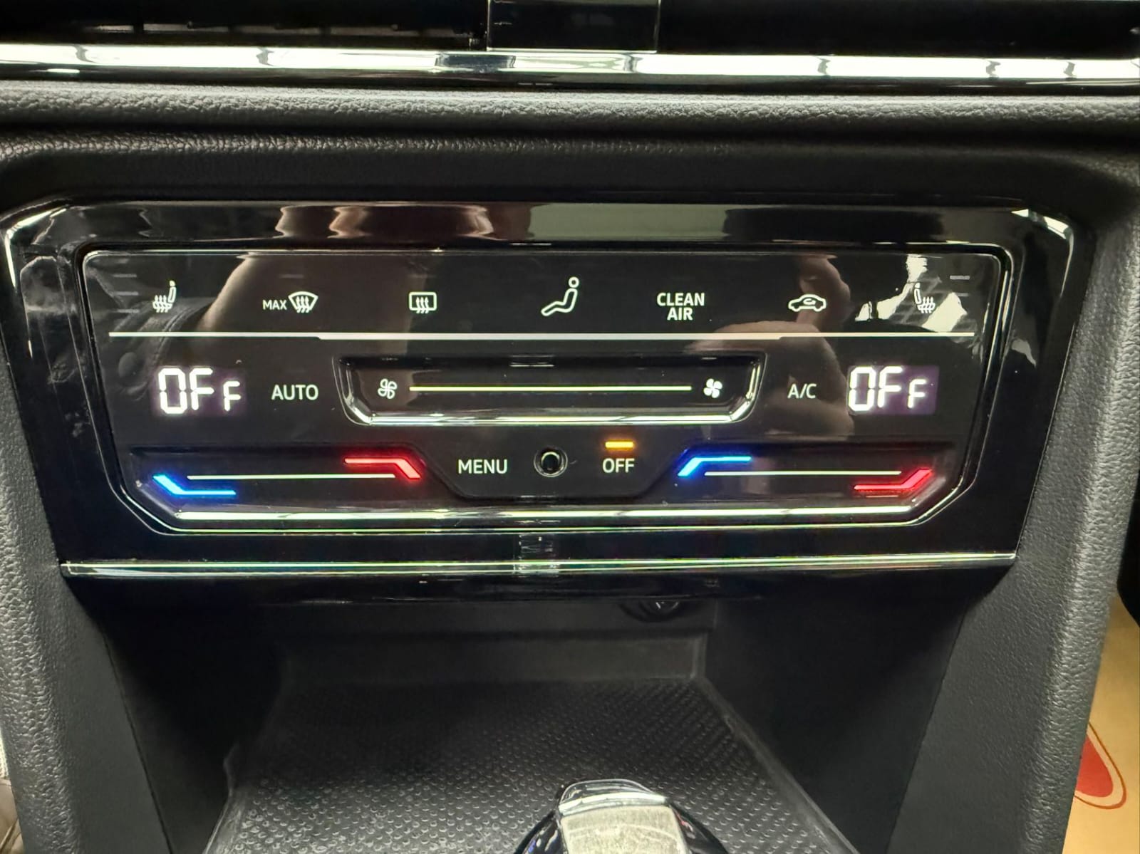 Volkswagen Tharu 280TSI Deluxe Edition PLUS