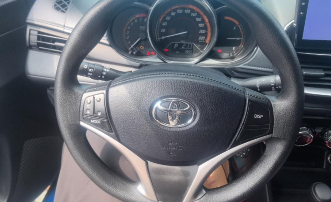 Toyota Yaris L Glamour X 1.5L CVT Leading PLUS