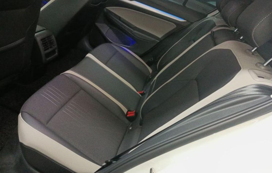 Volkswagen Golf 280TSI DSG Pro