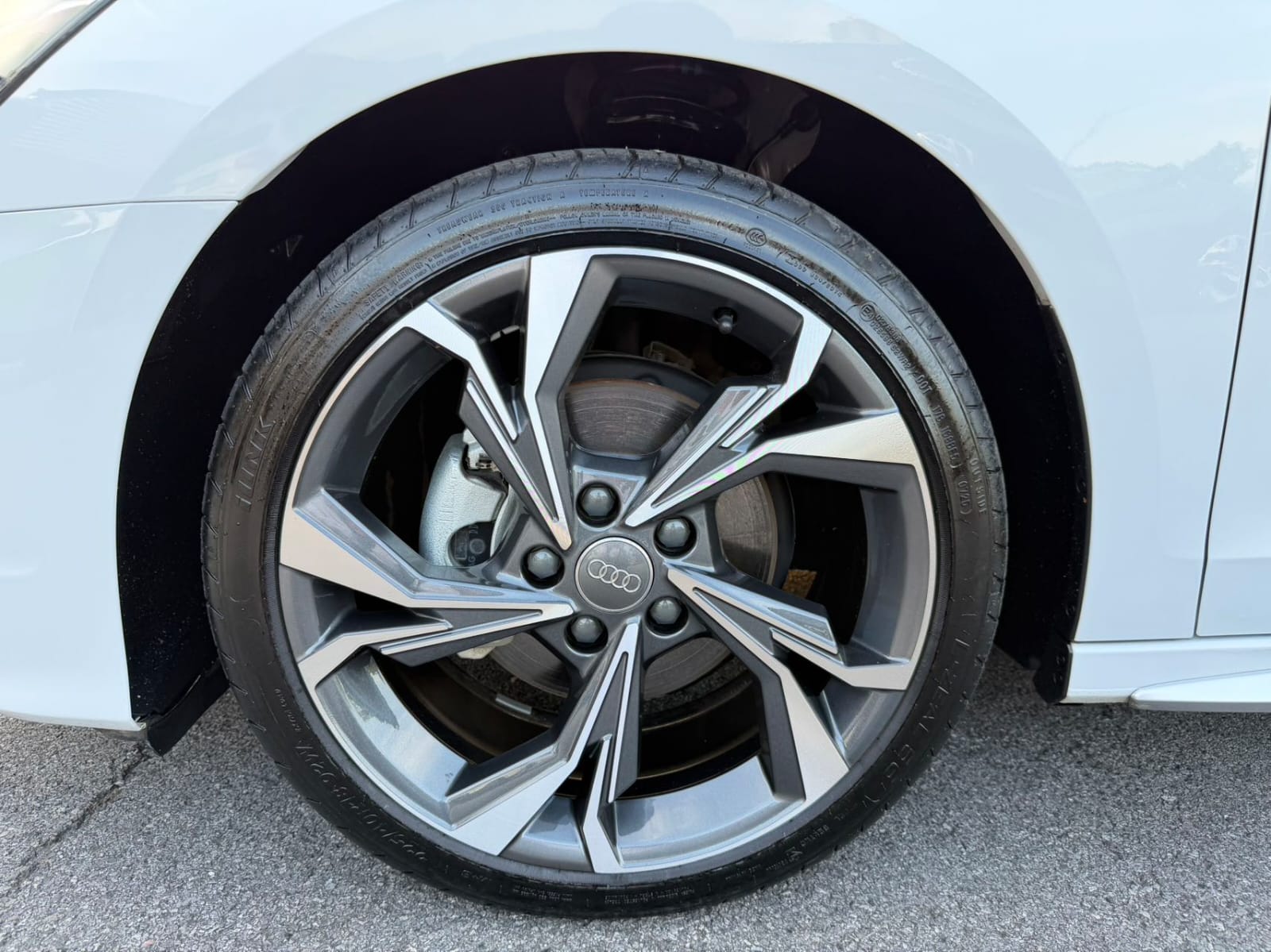 Audi A3L Limousine 35 TFSI Luxury Sport