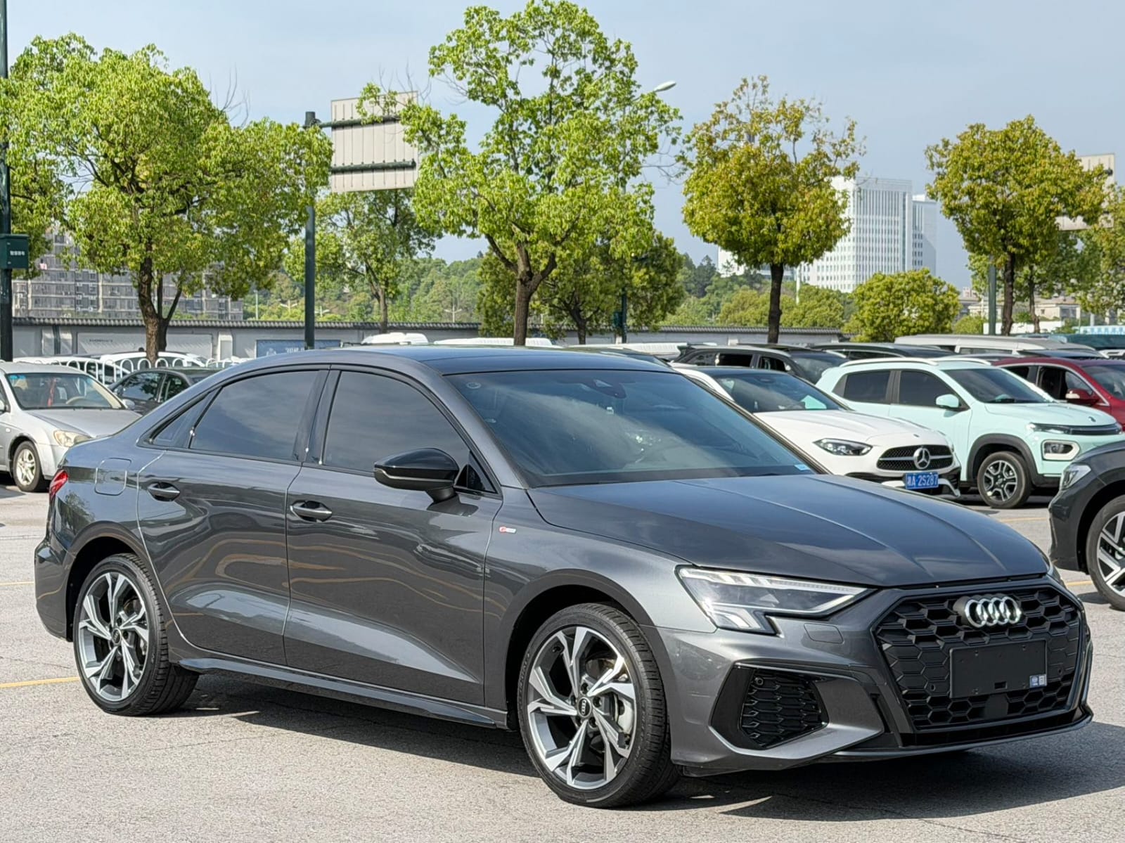 Audi A3L Limousine 35 TFSI Luxury Sport