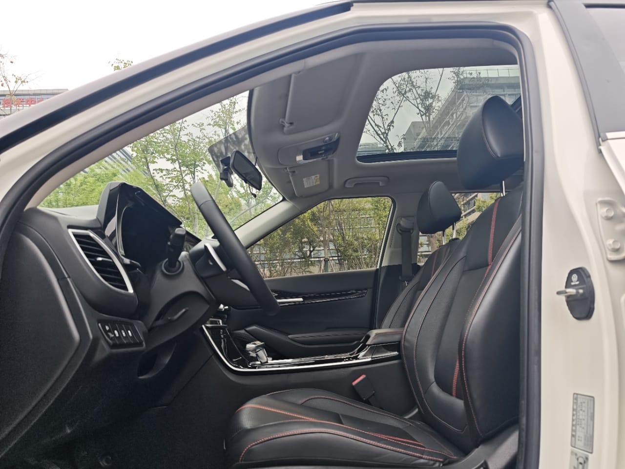 Kia KX3
