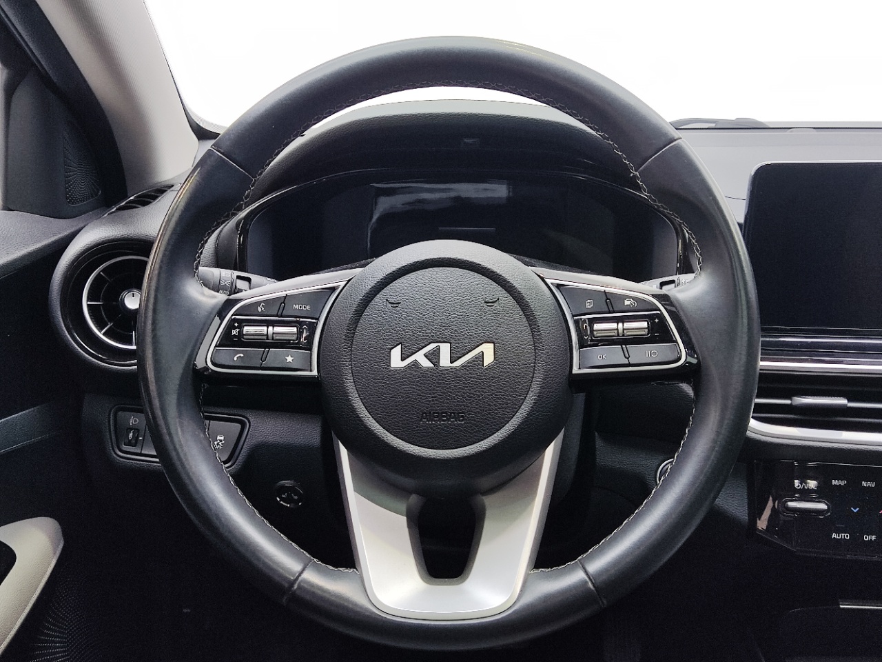 Kia K3 1.5L CVT Deluxe Edition