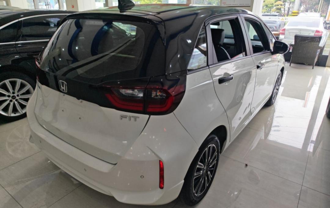 Honda Fit 1.5L CVT