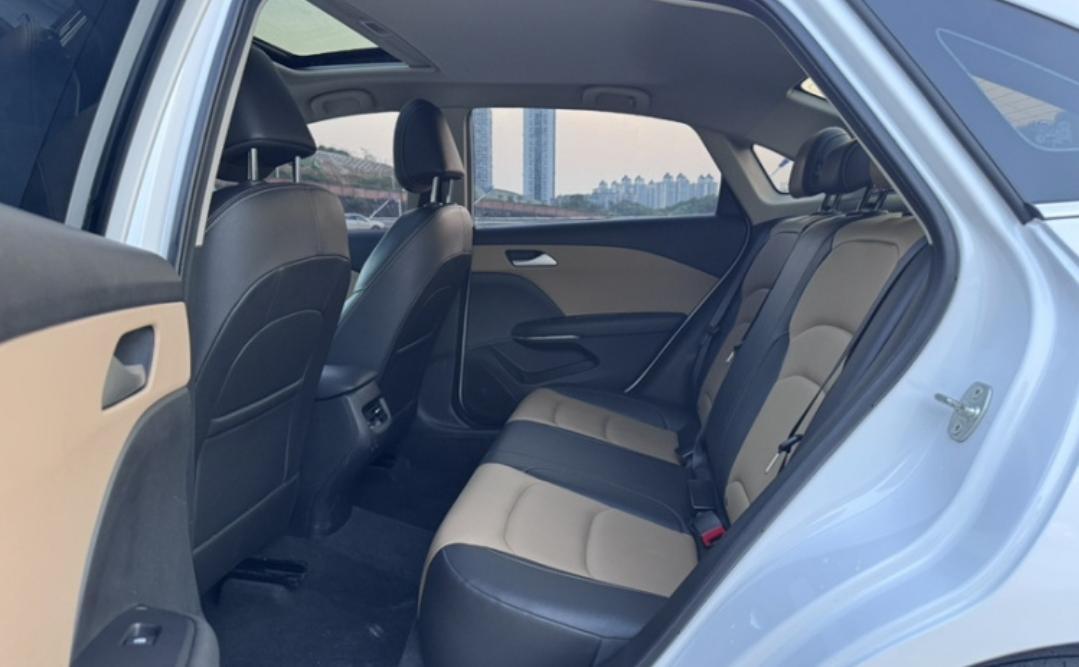 Chevrolet Monza 1.5L Automatic Enjoy Skylight Edition