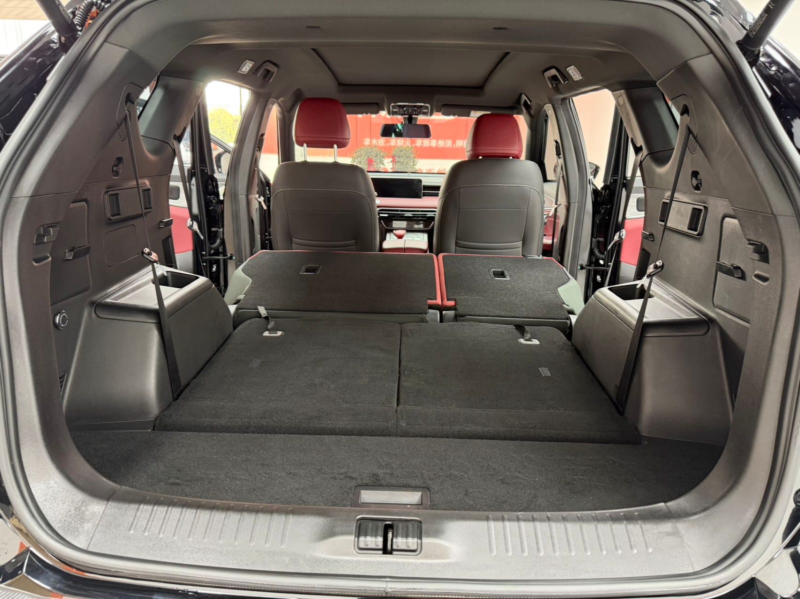 Jetour X70 PLUS 1.5T DCT Brave PLUS (7-местный)