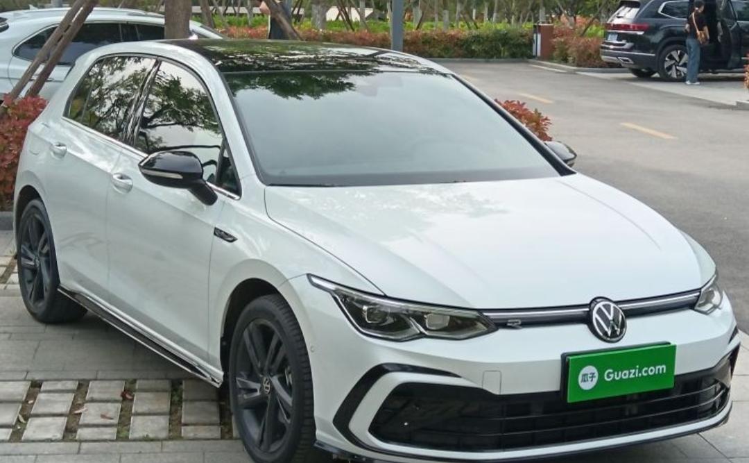 Volkswagen Golf 280TSI DSG R-Line