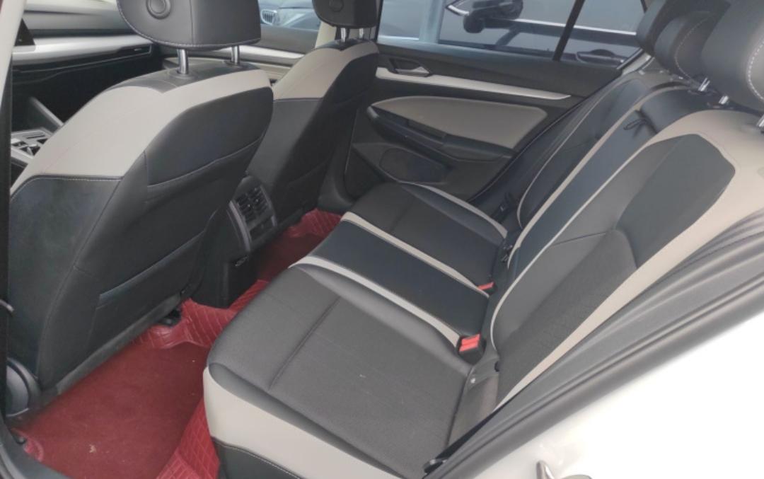 Volkswagen Golf 280TSI DSG Pro