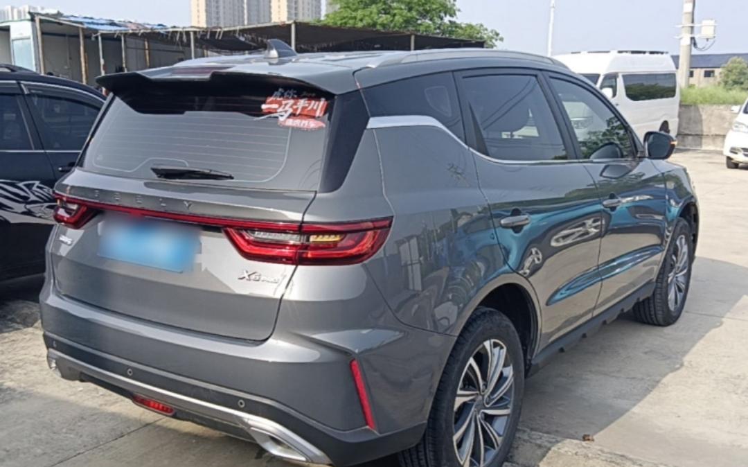 Geely Vision X6 Pro 1.4T Luxury Edition (MT)