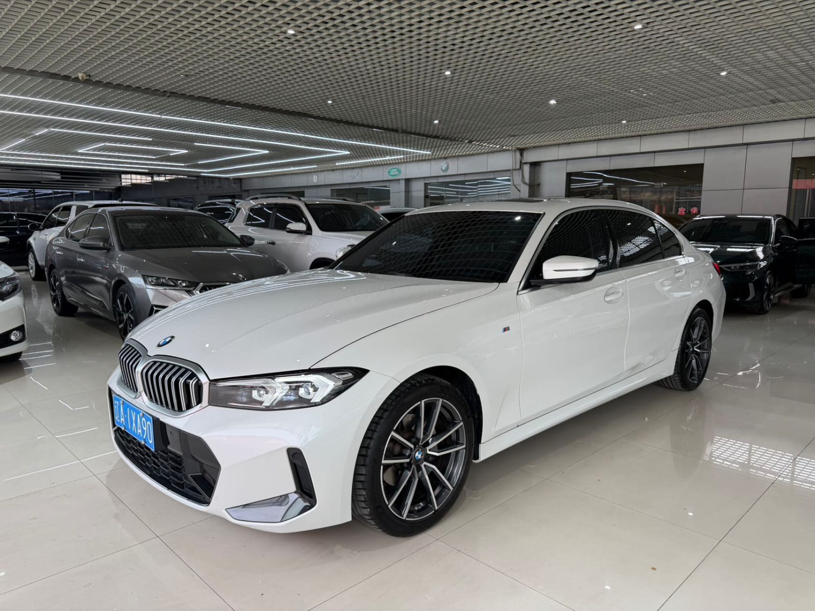 BMW 3 Series 320Li M Sport Suite