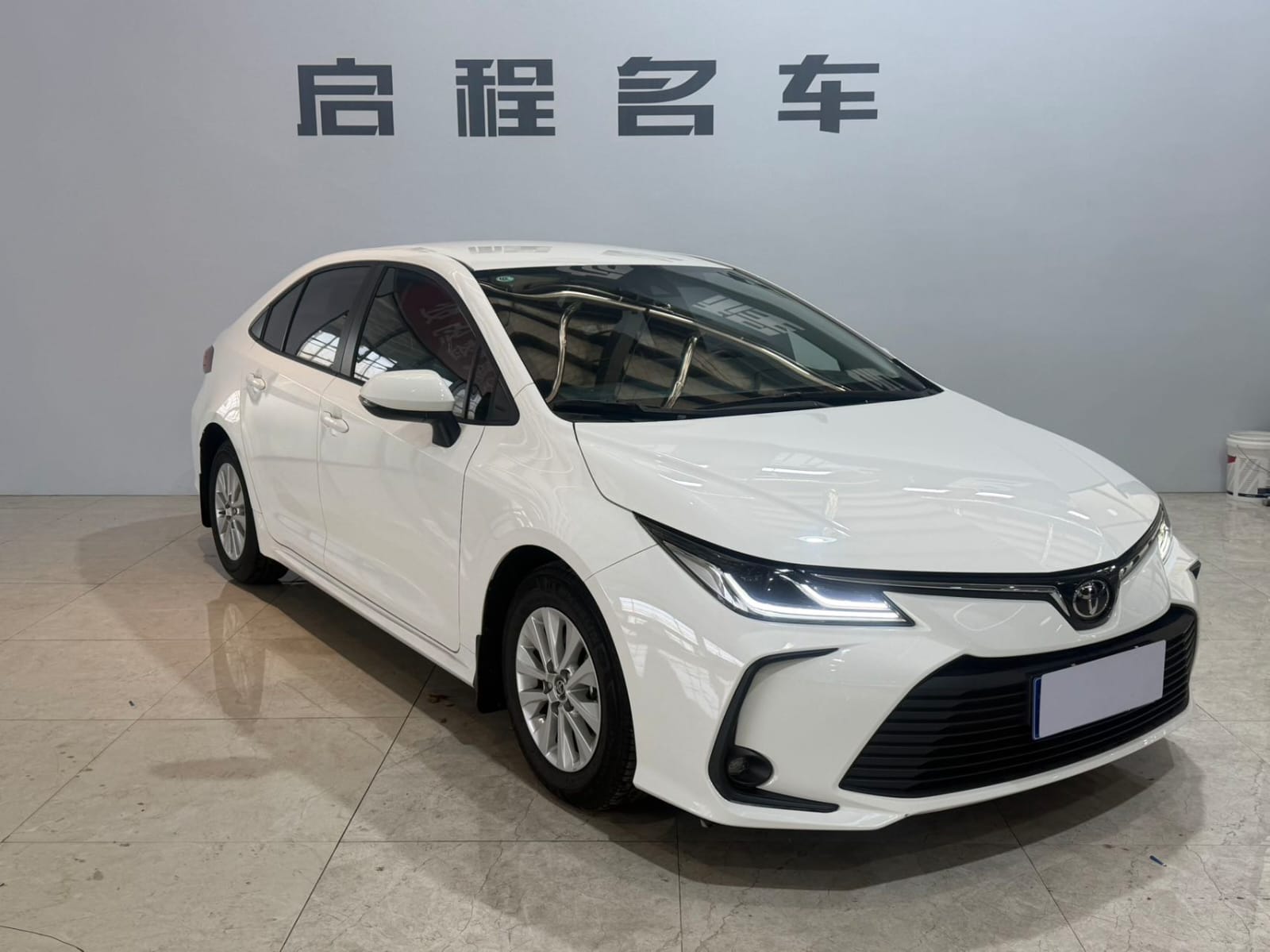 Toyota Corolla 1.5L CVT Pioneer Edition