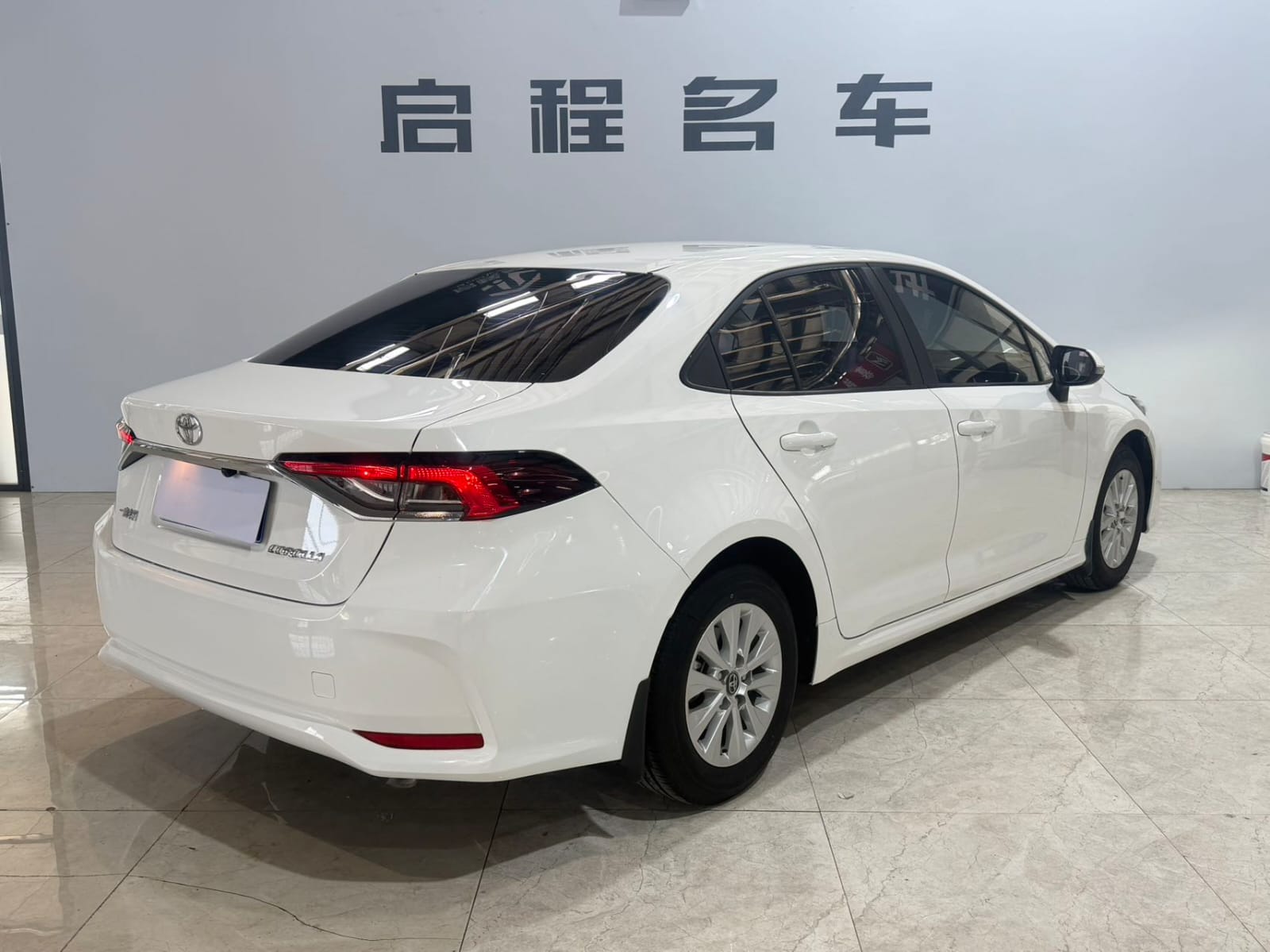 Toyota Corolla 1.5L CVT Pioneer Edition