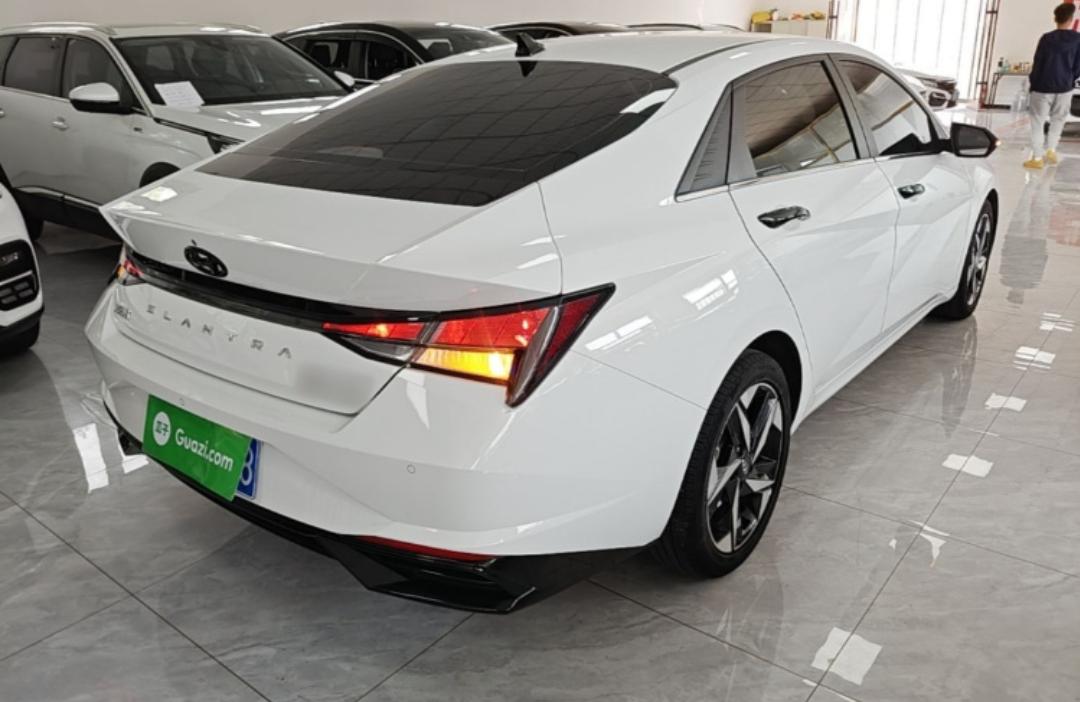Hyundai Elantra 1.5L CVT GLX Elite Edition