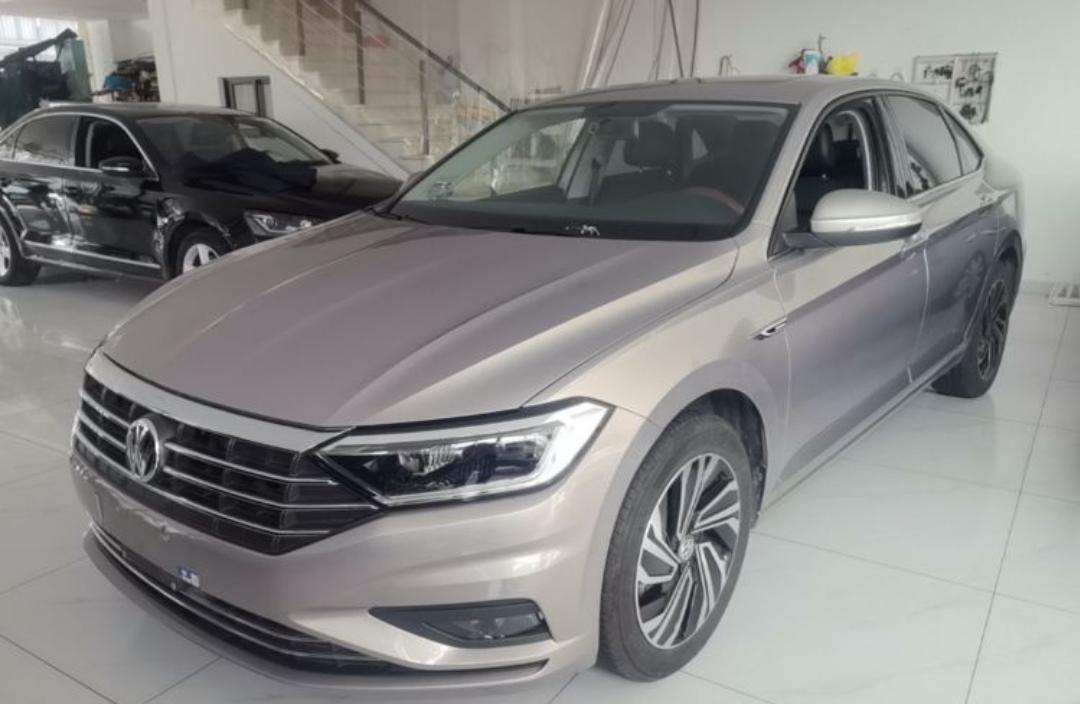 Volkswagen Sagitar 280TSI DSG Flyover