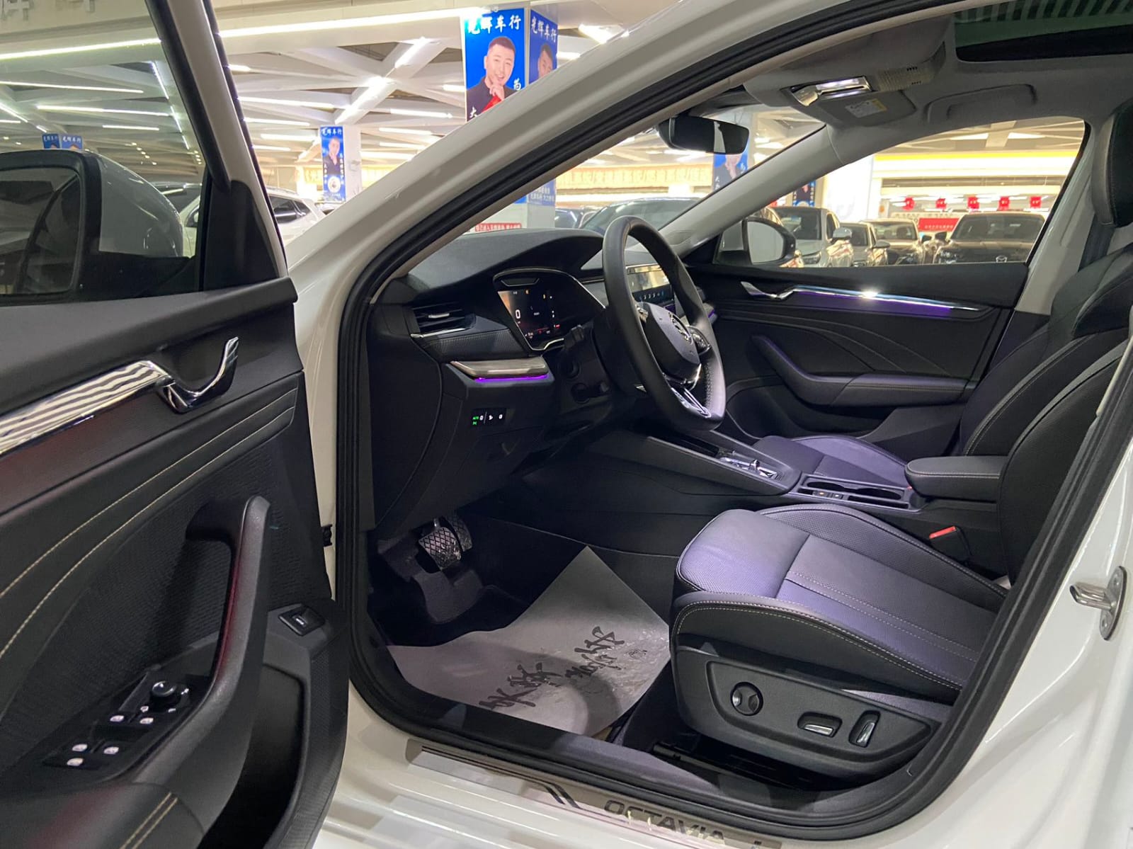Skoda Octavia PRO 280TSI DSG Deluxe Edition