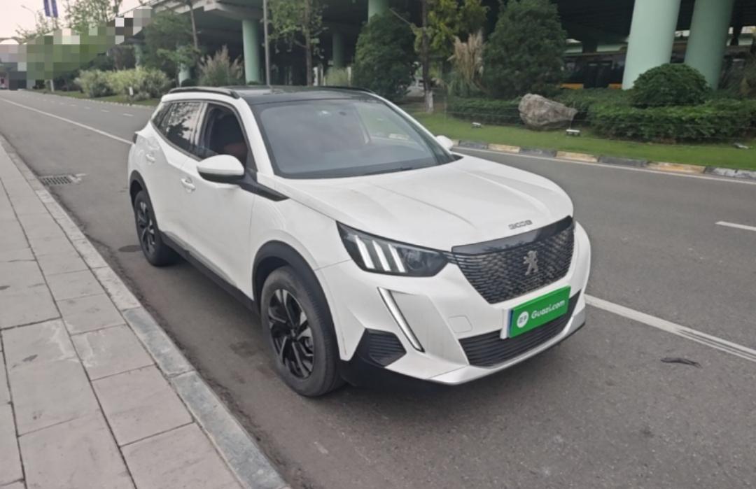 Peugeot 2008 230THPTHE ONE
