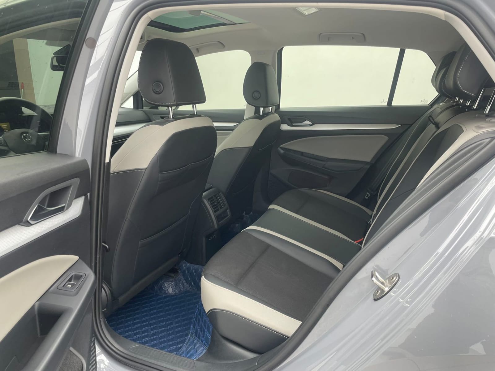 Volkswagen Golf 280TSI DSG Pro
