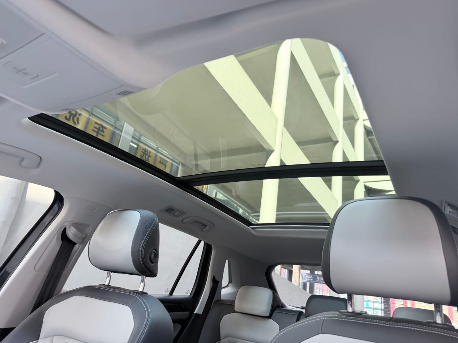 Volkswagen Tayron 280TSI Deluxe PLUS Premium Edition