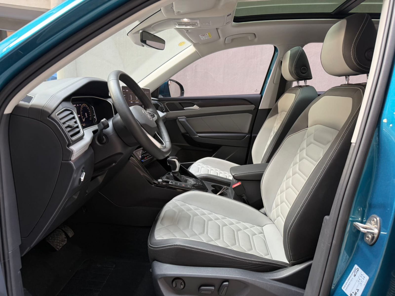 Volkswagen Tayron 280TSI Deluxe PLUS Premium Edition