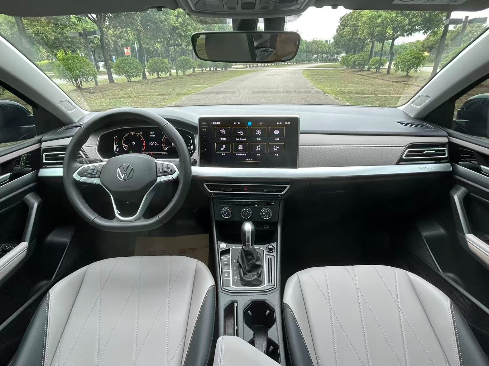 Volkswagen Lavida 1.5L Automatic 5 Million Edition