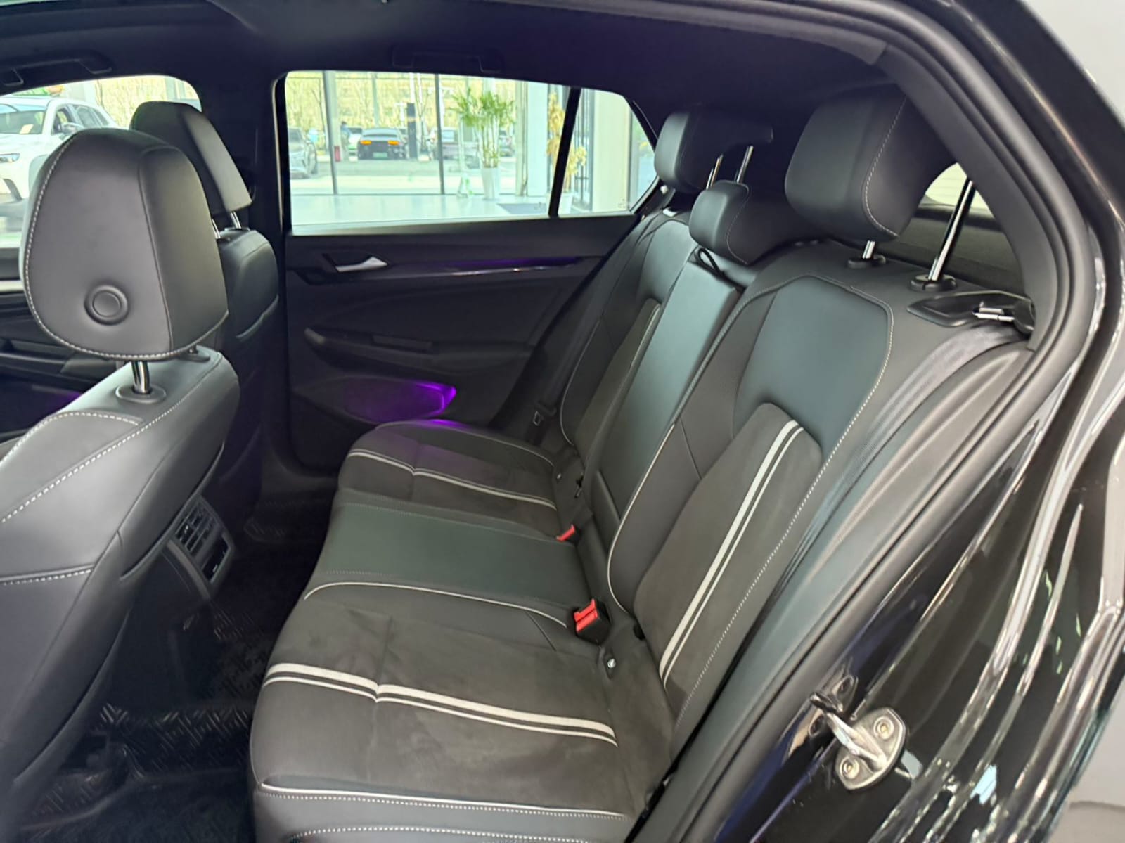 Volkswagen Golf 280TSI DSG R-Line Lite