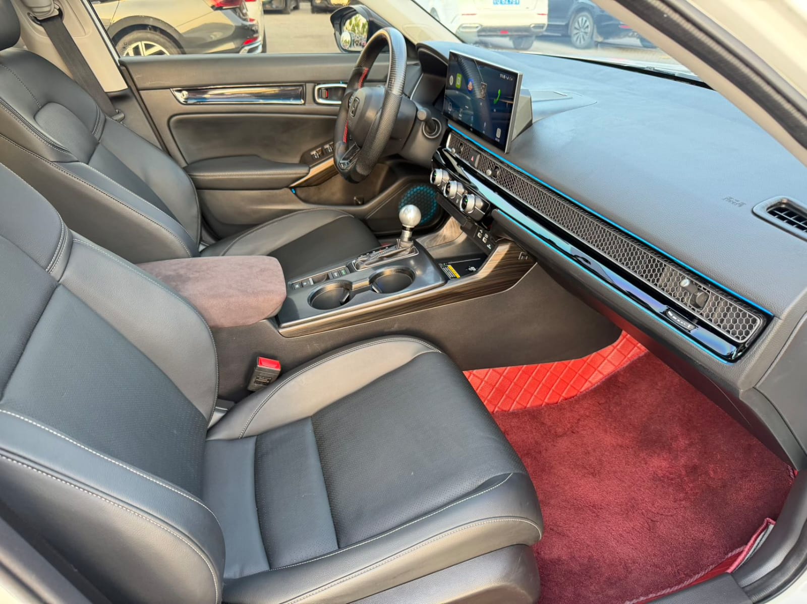 Honda Civic 180TURBO Premium Edition