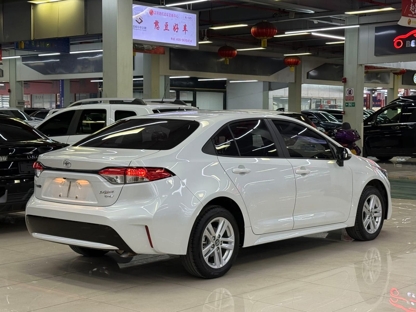 Toyota Levin 185T CVT Deluxe Edition