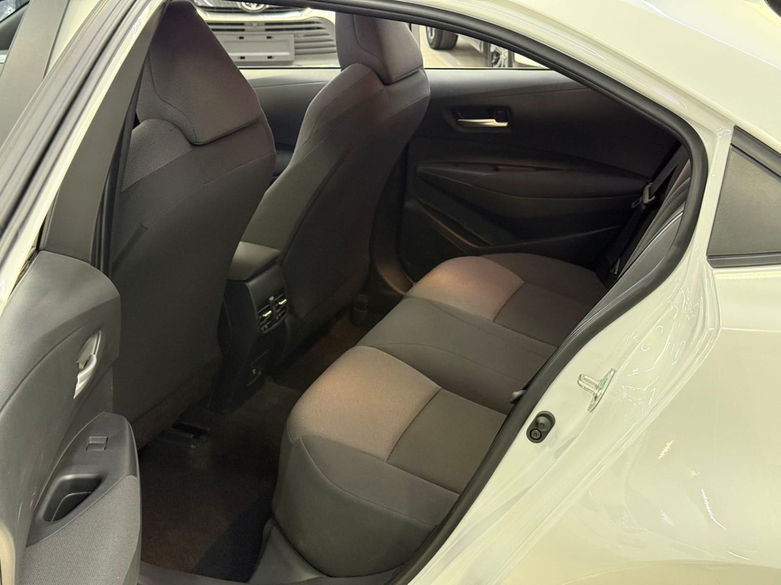 Toyota Levin 185T CVT Deluxe Edition