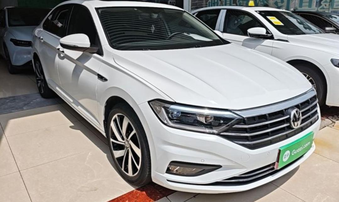 Volkswagen Sagitar 280TSI DSG Premium Edition