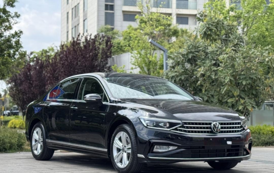 Volkswagen Magotan 280TSI DSG Memorial Edition