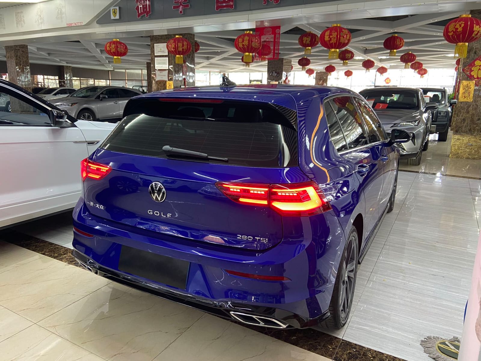 Volkswagen Golf 280TSI DSG R-Line