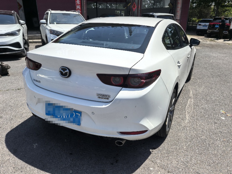 Mazda 3 Axela 2.0L Automatic Quality Smart